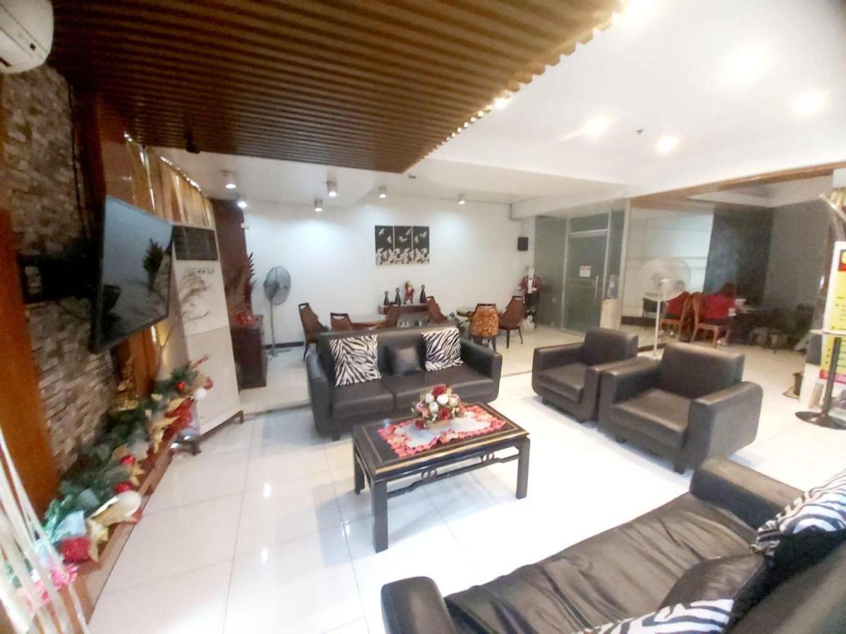 Cosmo Hotel Espana Near Ust มะนิลา ภายนอก รูปภาพ